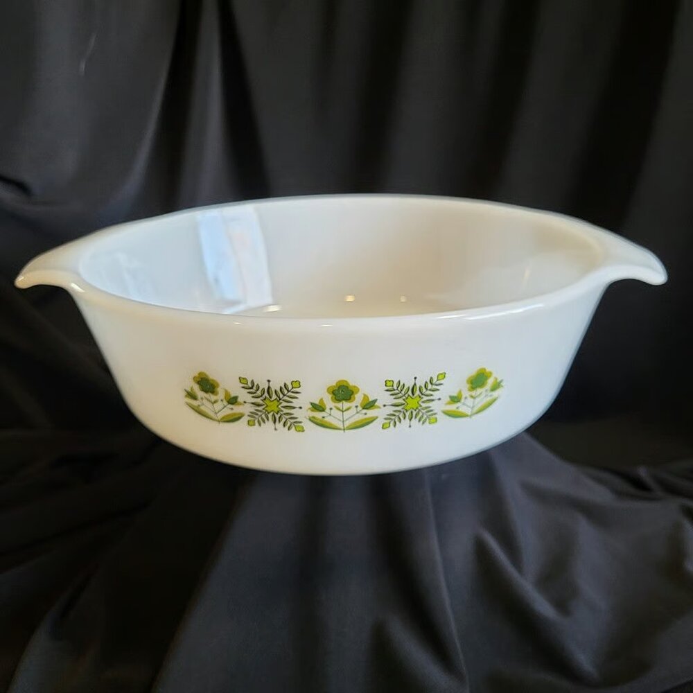 Vintage Anchor Hocking Fire King Green Meadow 1.5 Qt 437